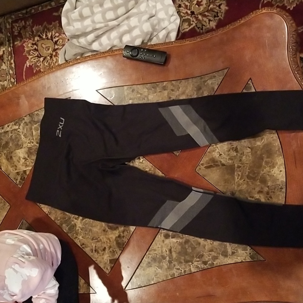 Womens Motion mid-rise compression tight